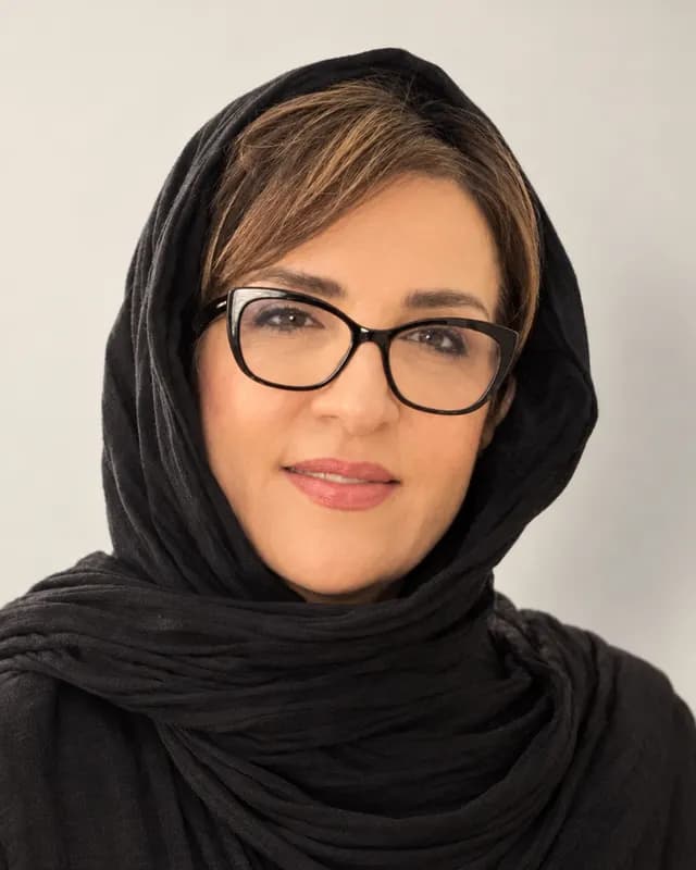 دکتر مریم نوروزیان، متخصص مغز و اعصاب و از مشتریان تجهیزات سرمد